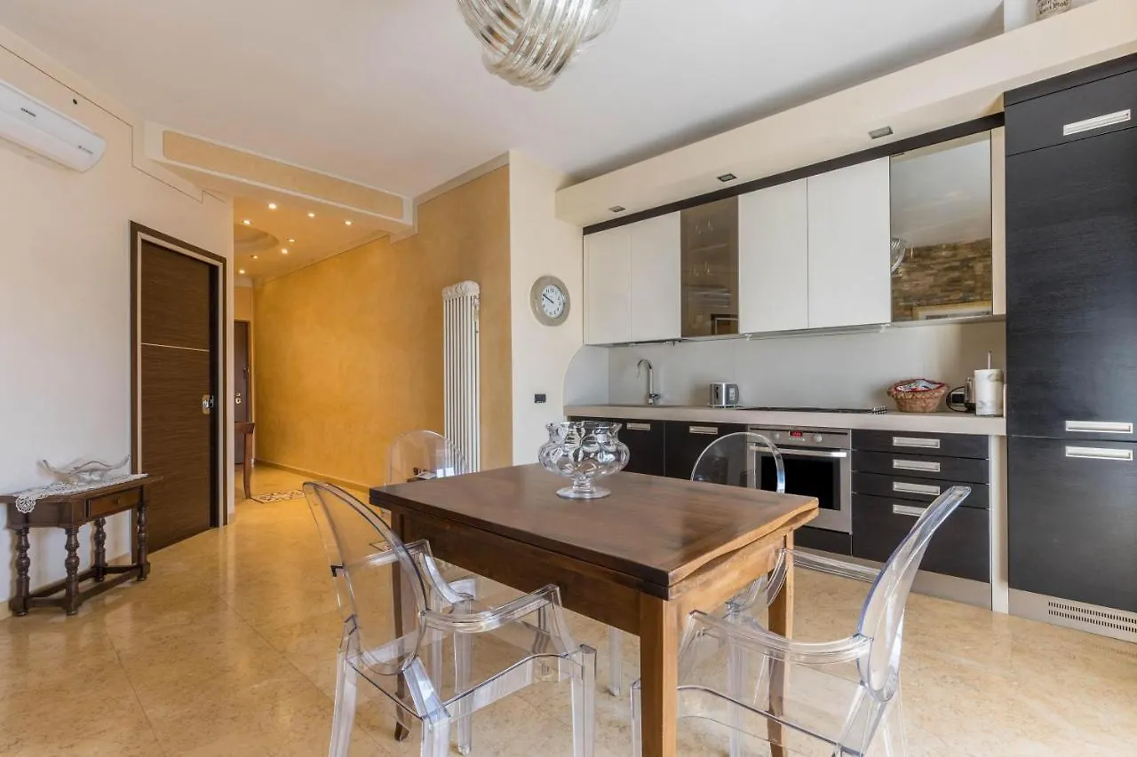 Ferienwohnung Borgo Deluxe Bardolino 0*,  Italien